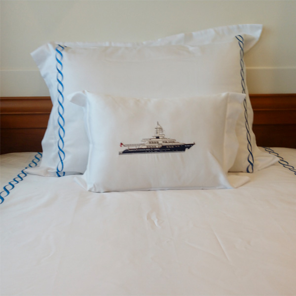 boat-bed-mattress-with-hamburg-house-custom-embroidery