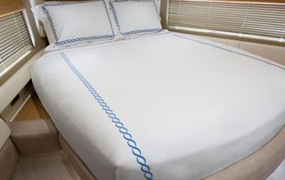 white-linens-monogram
