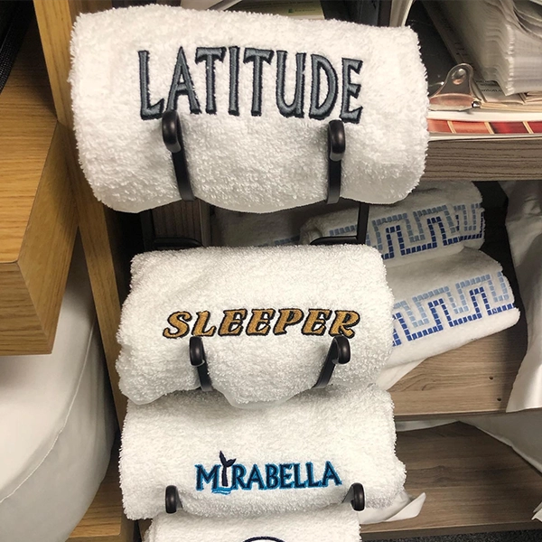 custom-embroidered-towels