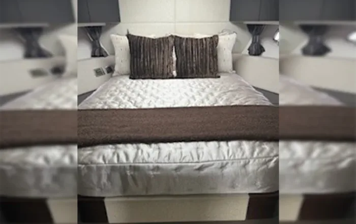 2013 Sealine S450 Newport, Rhode Island