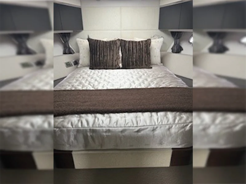 2013 Sealine S450 Newport, Rhode Island